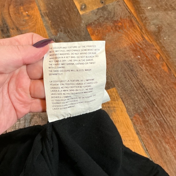 Comme des Garçons PLAY Black Graphic Logo Tee Made in Japan Size L - Picture 8 of 10